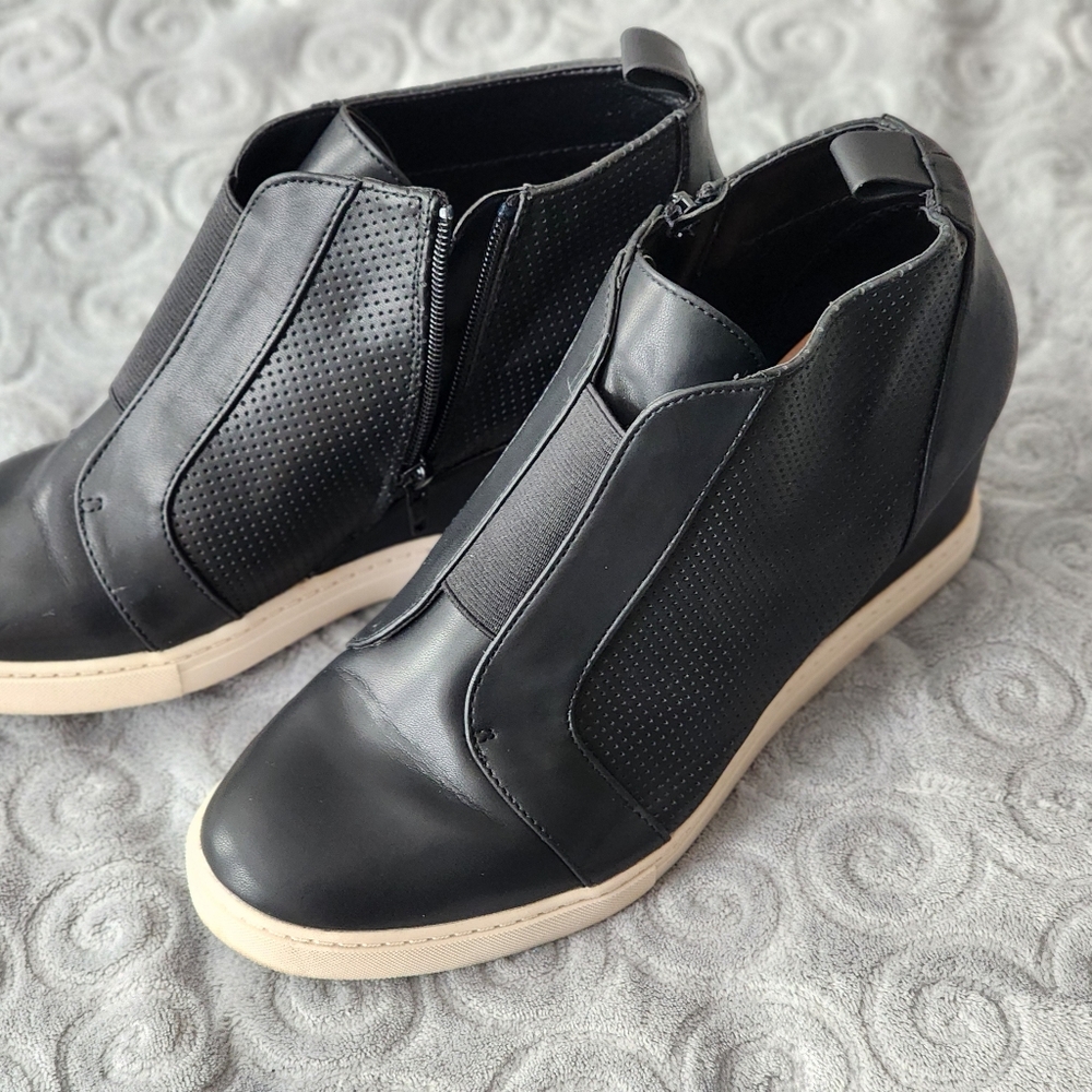 Stylish Black Ankle Boots